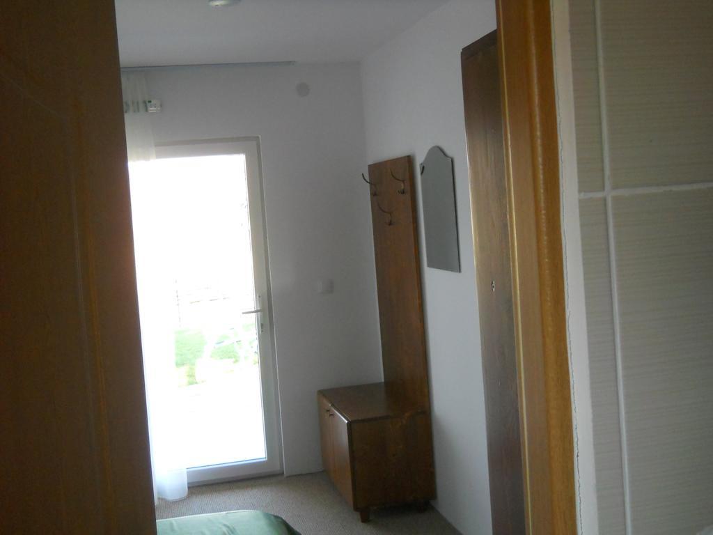 Pensiunea Poezii Alese Valea Drăganului Cameră foto